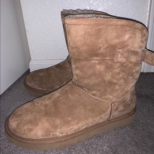 Ugg women’s classic short boot